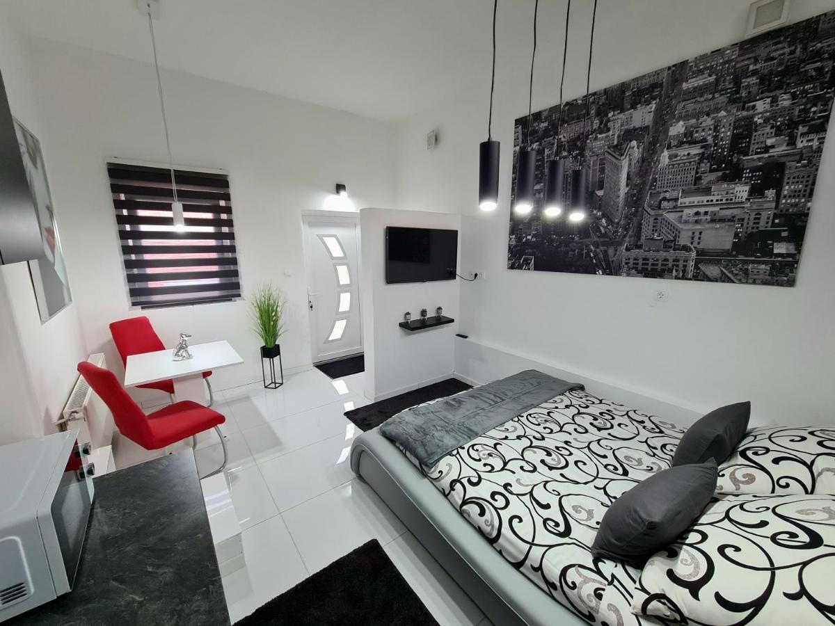 Airport Luxury Apartman 42 Vecsés Exteriör bild
